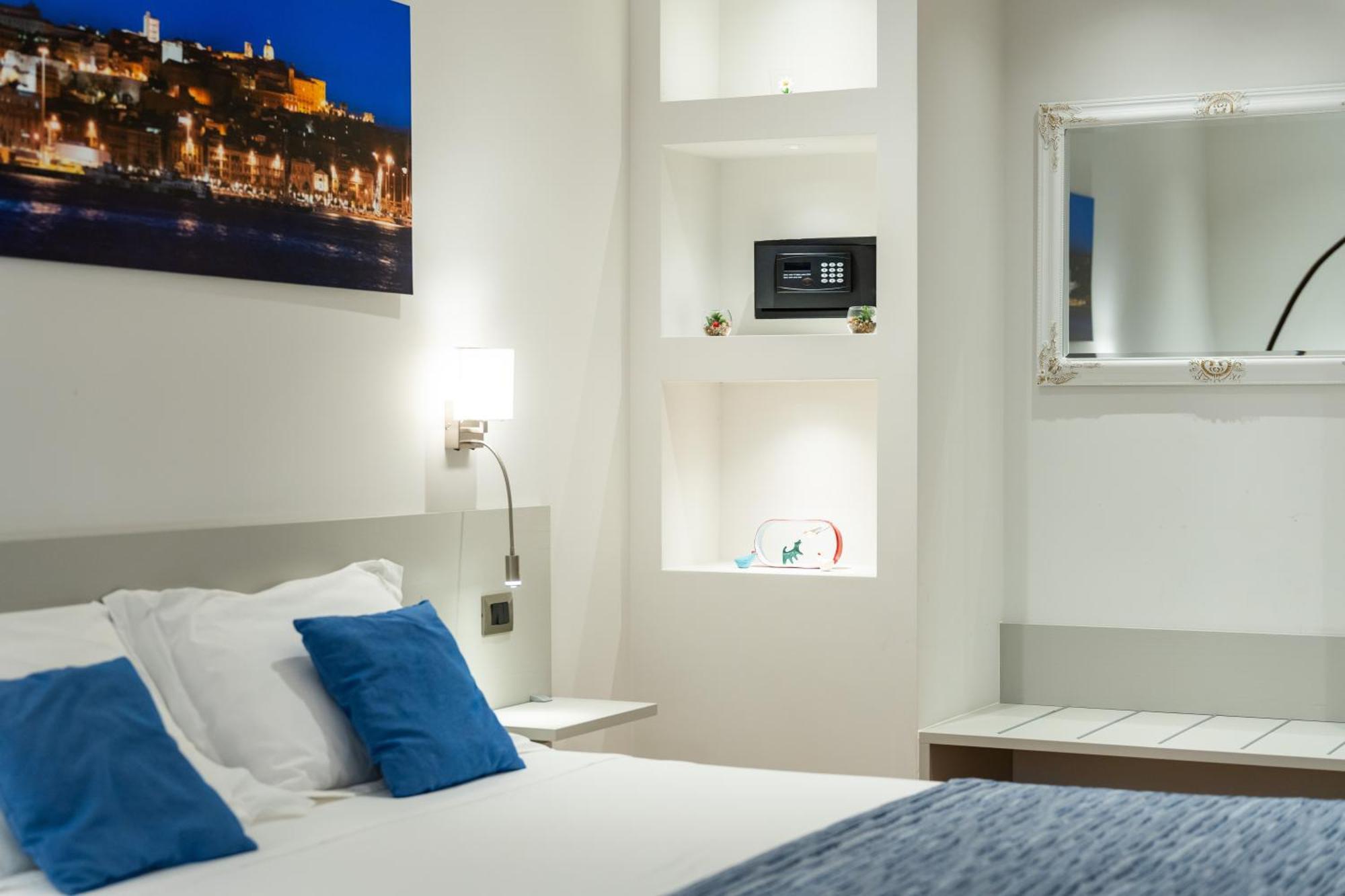 The Inga Rooms Marina Cagliari Ngoại thất bức ảnh