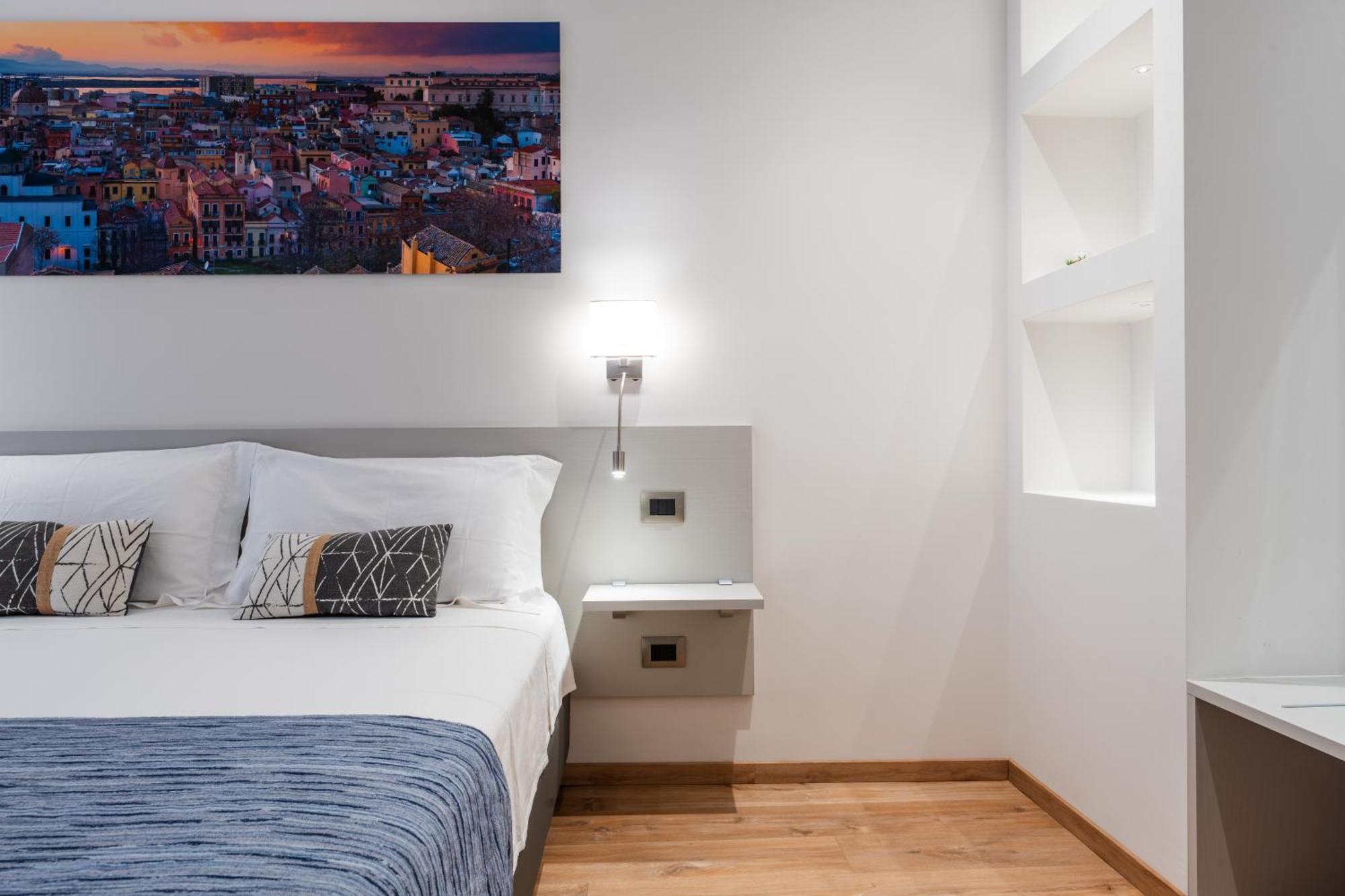 The Inga Rooms Marina Cagliari Ngoại thất bức ảnh